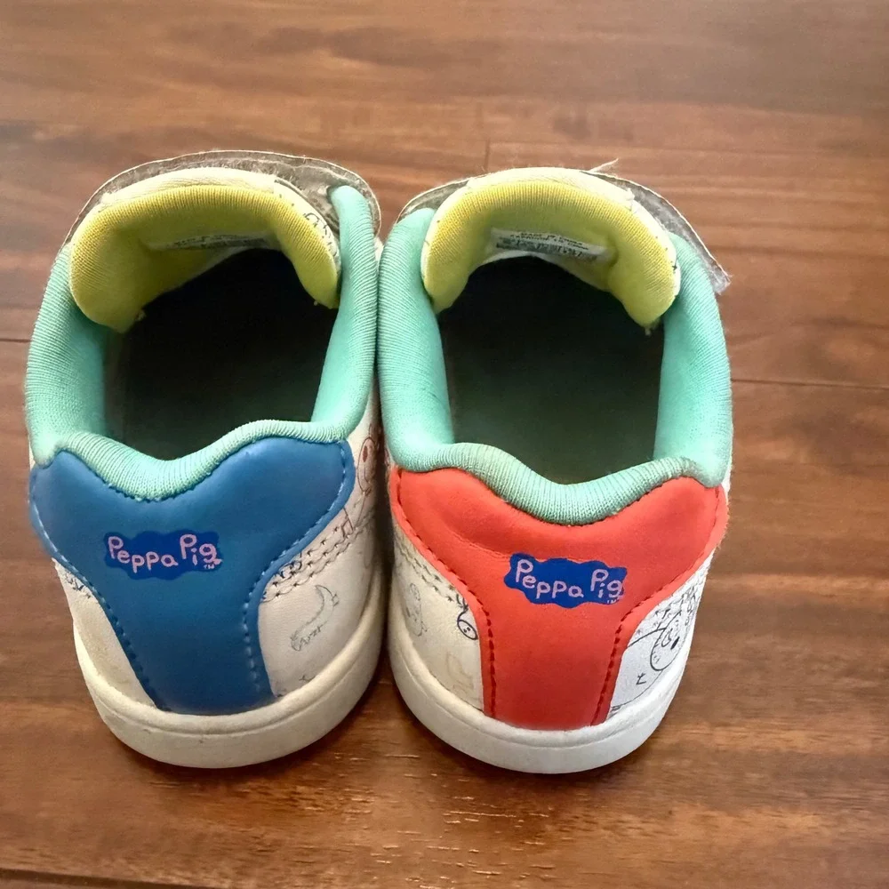 Reebok Kids Baby‎ Toddler Peppa Pig Royal Complete CLN 2 Sneakers White Size 6